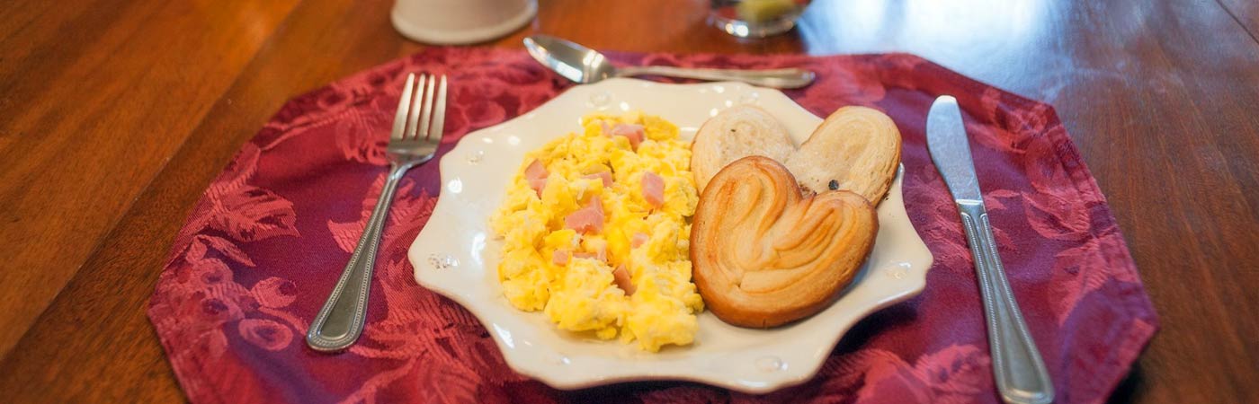 Healdsburg Breakfast At The Camellia Inn | Breakfast In Healdsburg